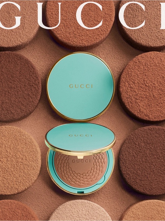 Gucci Other - Gucci Powder Bronzer Brand new in Box Shade 3 Bronzing powder with brush 1 pc